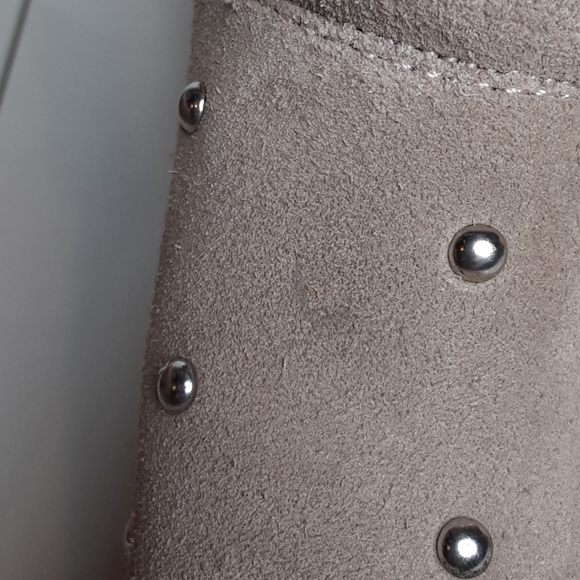 SBICCA | Studded Suede Mule - Picture 12 of 12